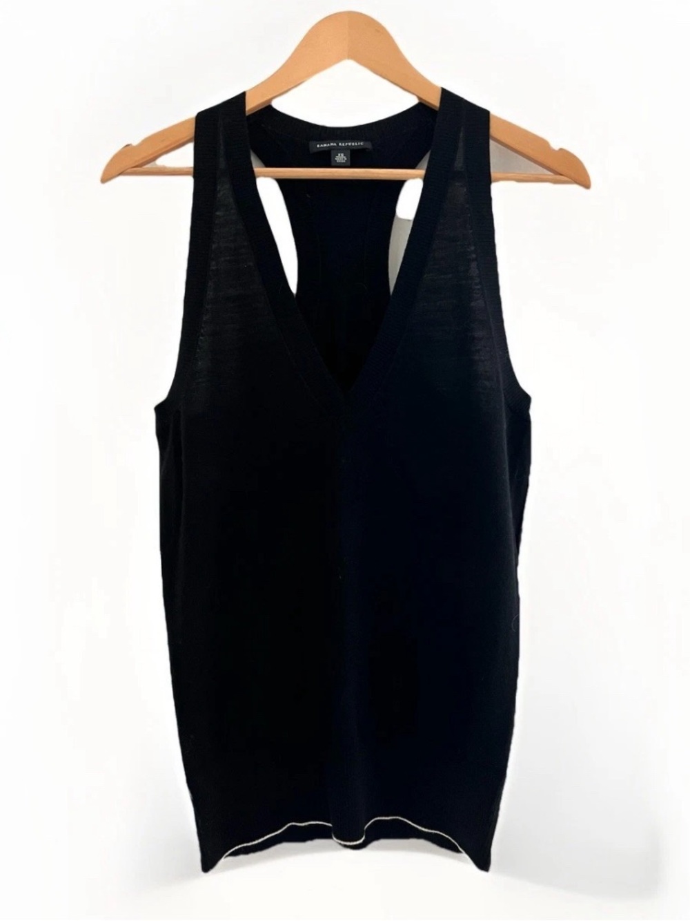 Banana Republic Black Sleeveless V-Neck wool Knit Vest Top XS